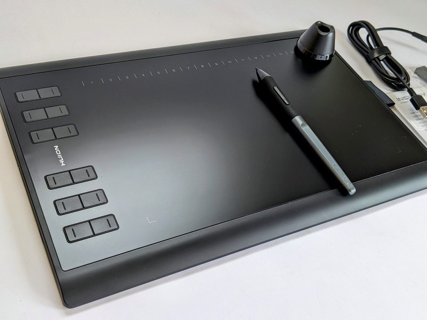 Drawing With the Inspiroy H1060p A Comprehensive Review » Mega Pencil